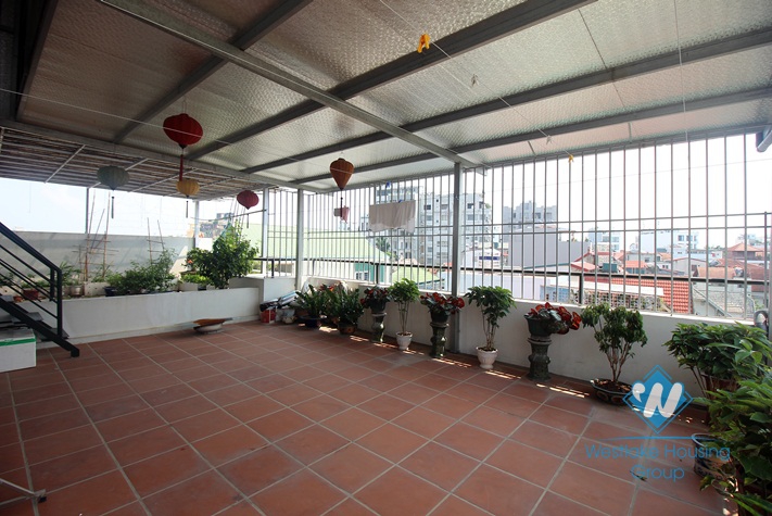 Amazing two bedrooms apartment with morden equipment for rent in Tay Ho area